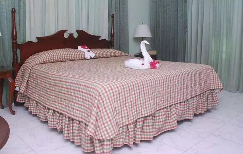 Global Villa Hotel & Conference Center