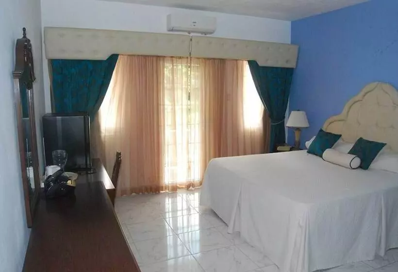 Global Villa Hotel & Conference Center