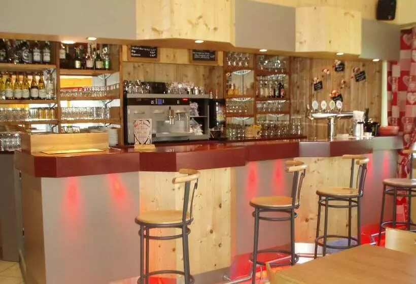 Logis Hotel Beausoleil