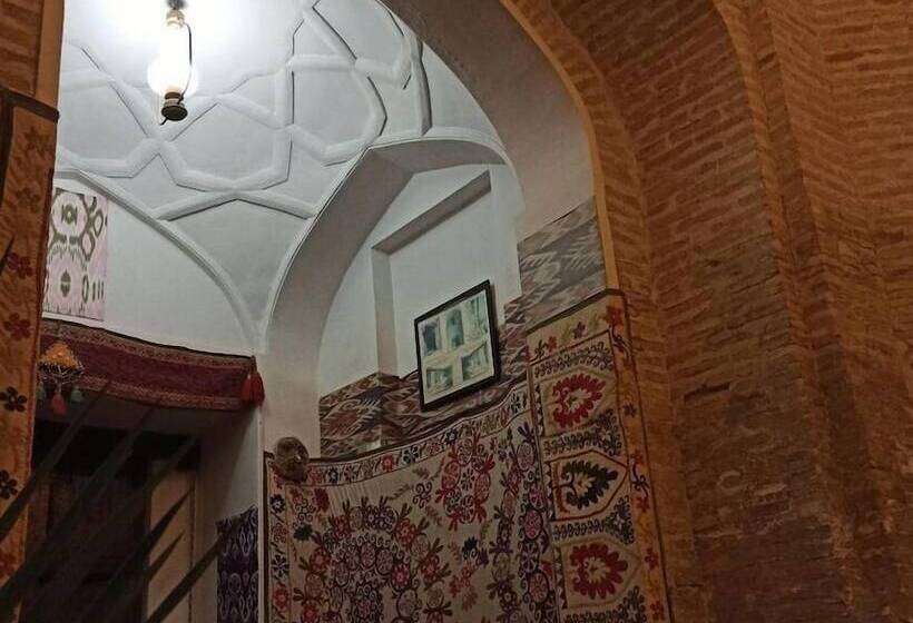 هتل Mekhtar Ambar Caravan Sarai Xix