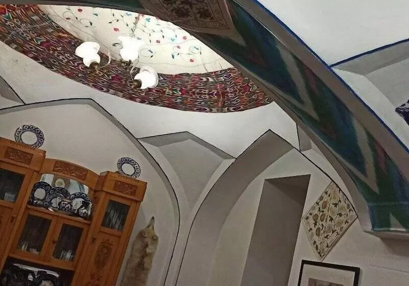 هتل Mekhtar Ambar  Caravan Sarai Xix