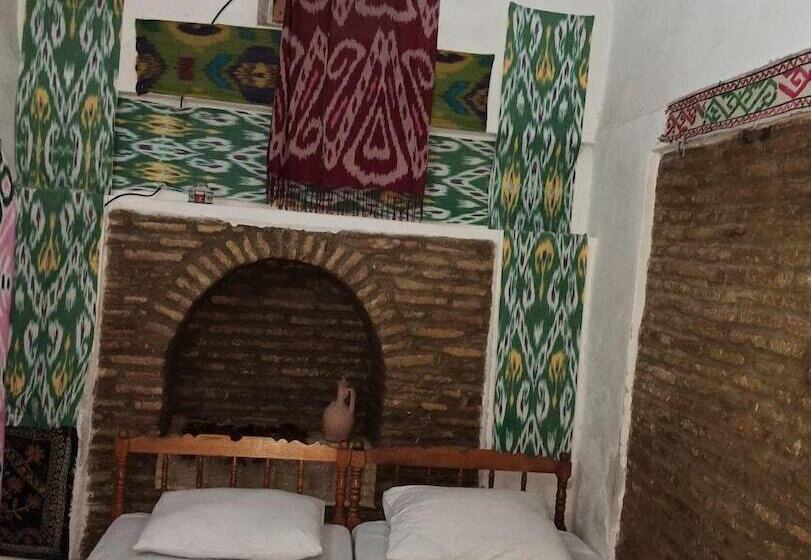 هتل Mekhtar Ambar Caravan Sarai Xix