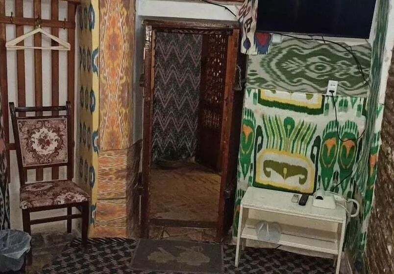 هتل Mekhtar Ambar  Caravan Sarai Xix