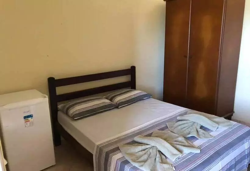 Hotelli Pousada Dos Ferroviarios