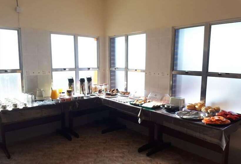 Отель Pousada Dos Ferroviarios