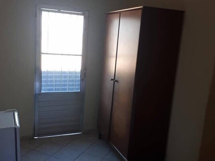 Отель Pousada Dos Ferroviarios