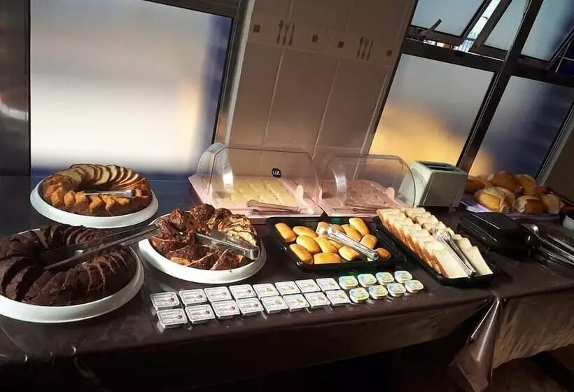 Hotelli Pousada Dos Ferroviarios