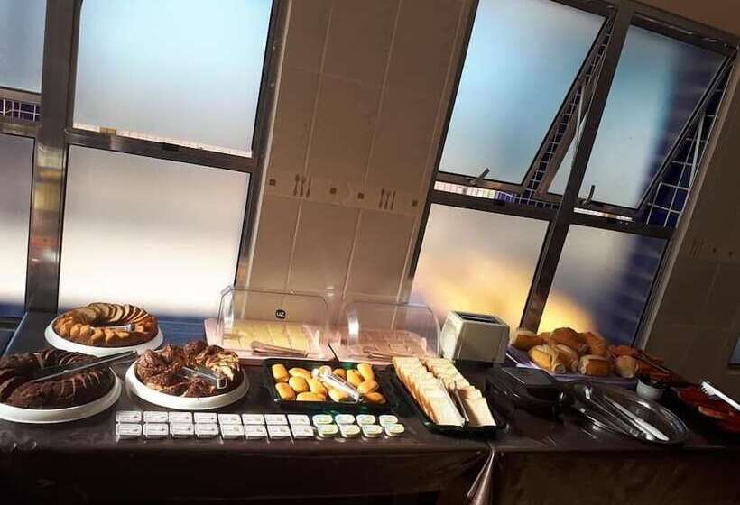 Отель Pousada Dos Ferroviarios