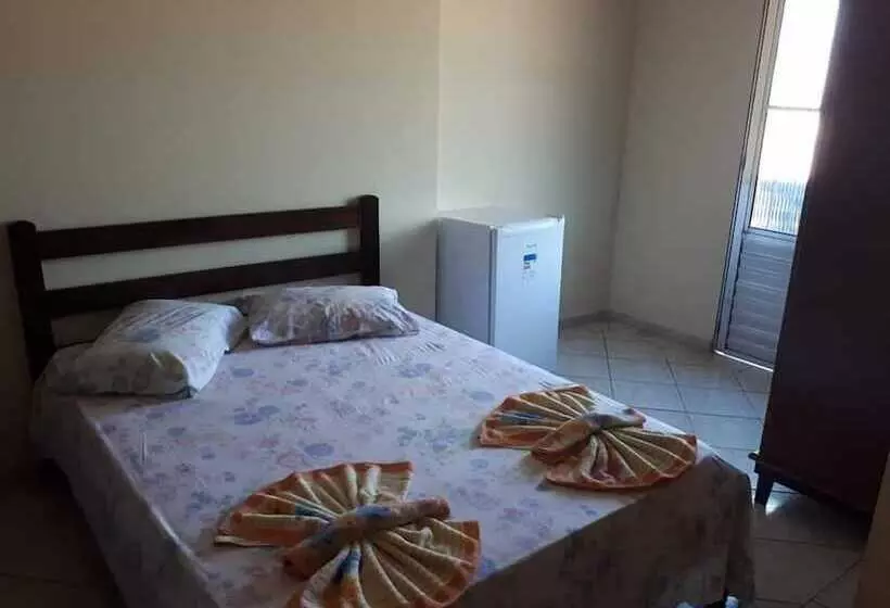 Hotelli Pousada Dos Ferroviarios