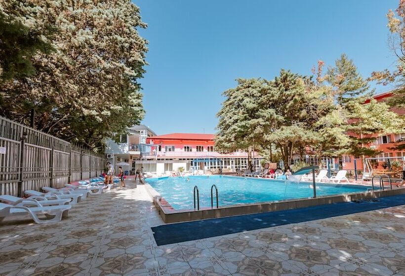 هتل Sanatoriy Shirak