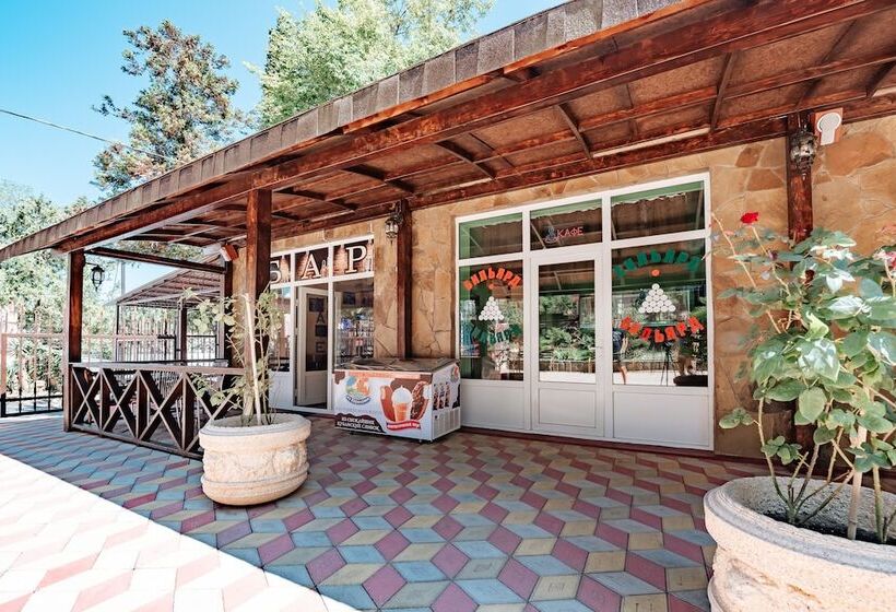 هتل Sanatoriy Shirak