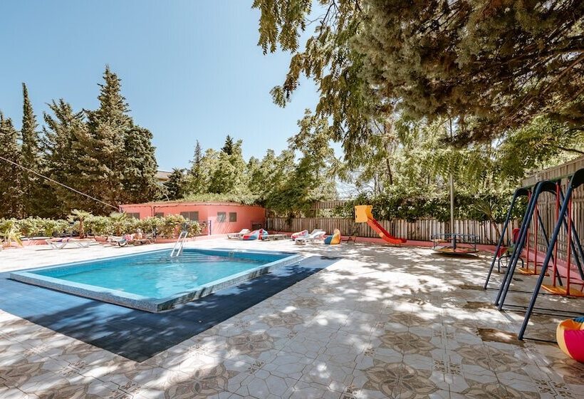 هتل Sanatoriy Shirak