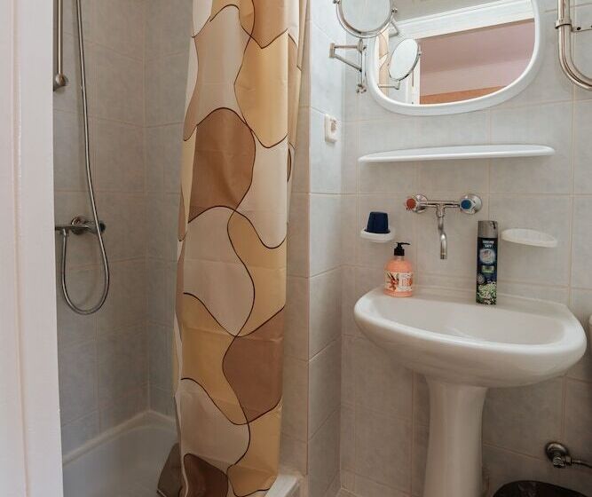 هتل Sanatoriy Shirak