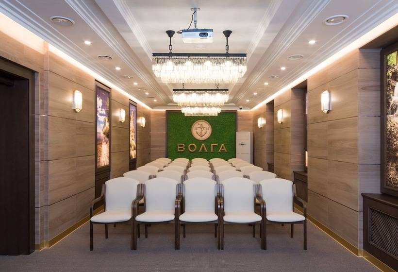 هتل Volga