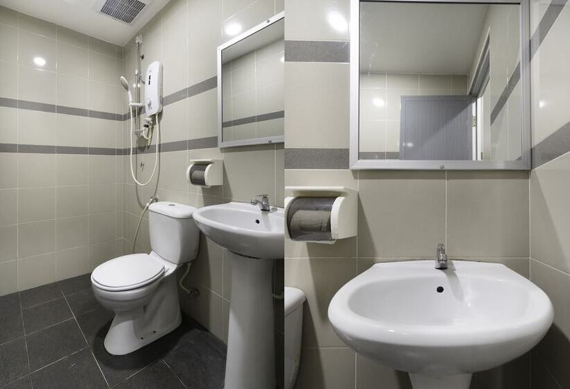 Manjung Inn Hotel By Oyo Rooms