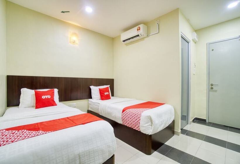 Manjung Inn Hotel By Oyo Rooms