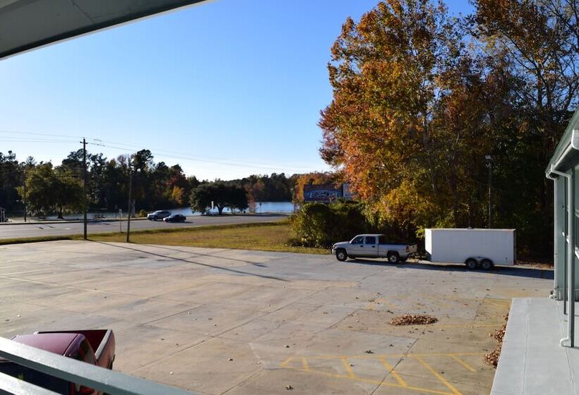 מוטל Liberty Inn