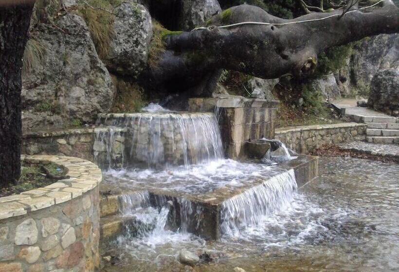 Pensão Artemis Kallisti