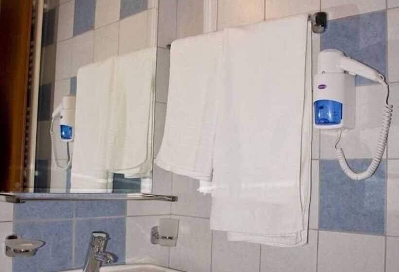 Pensão Artemis Kallisti