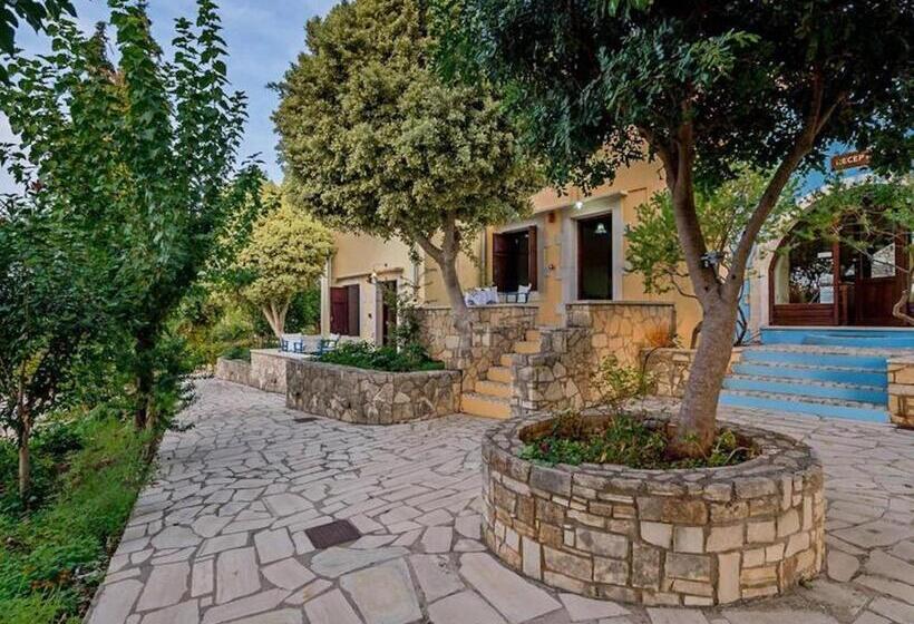 پانسیون 2 Houses And 2 Studios Small Group