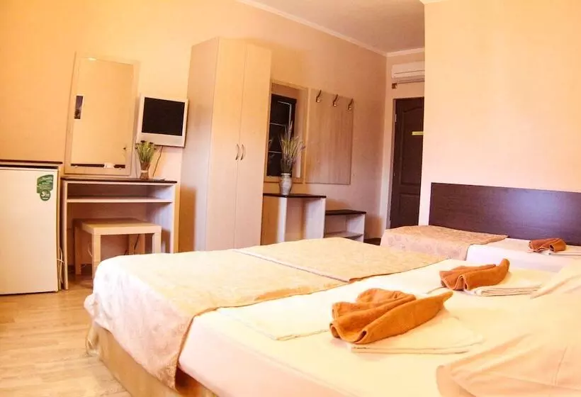 Majatalo Guest House Vingover