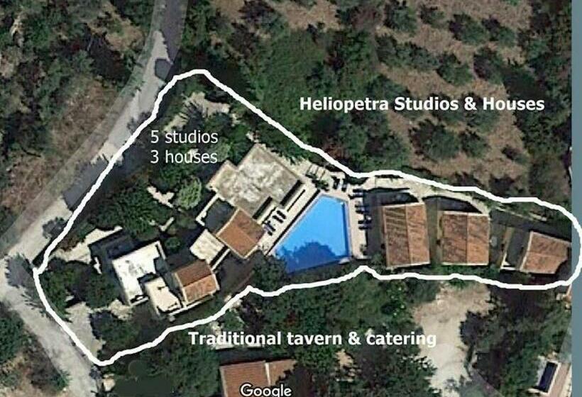 پانسیون 2 Houses And 2 Studios Small Group