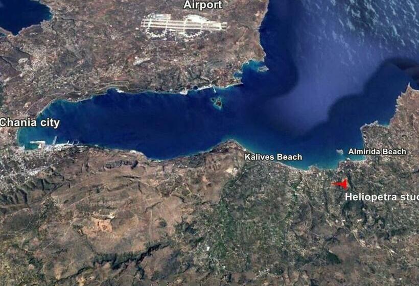 پانسیون 2 Houses And 2 Studios Small Group