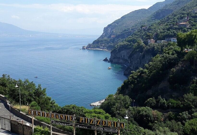 Пансион Siriana Open Space Penthouse