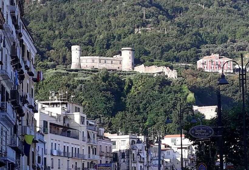 Пансион Siriana Open Space Penthouse