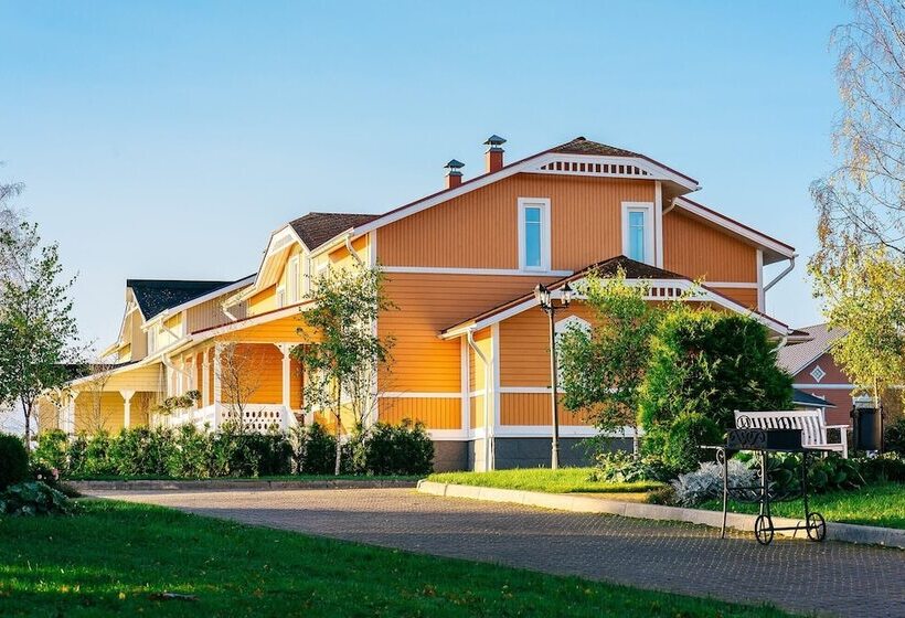 אתר נופש Ladozhskaya Usadba