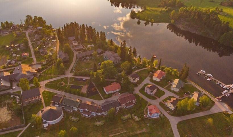 אתר נופש Ladozhskaya Usadba