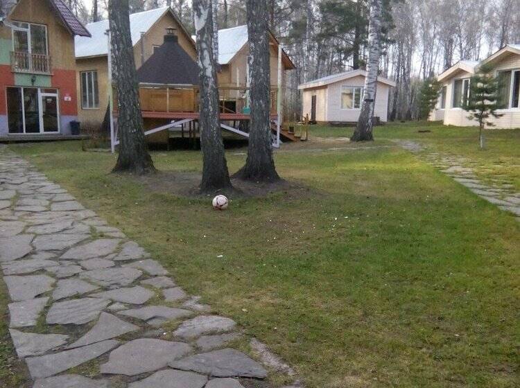 אתר נופש Park Hotel Lesnica