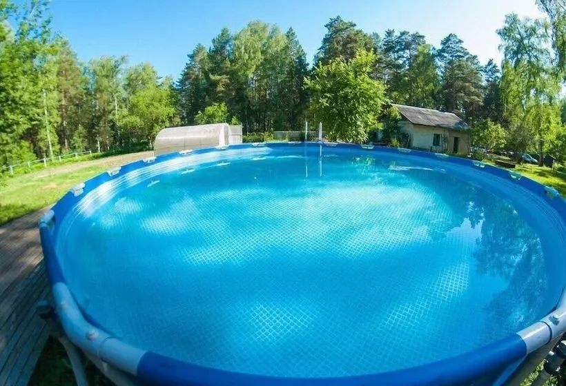 استراحتگاه Park Hotel Lesnica