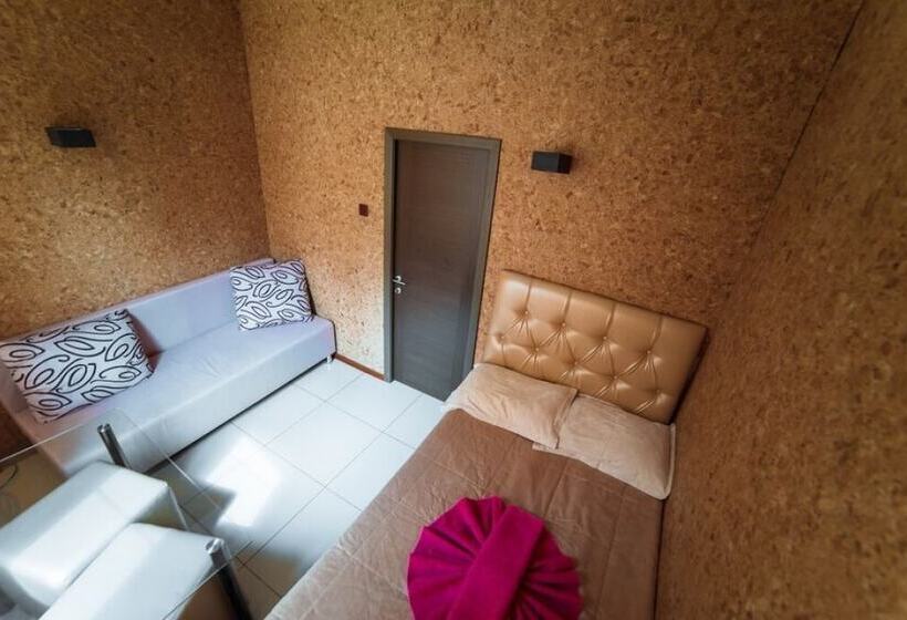 אתר נופש Park Hotel Lesnica