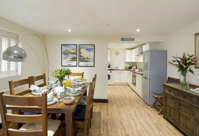 Rose Cottage, Filey