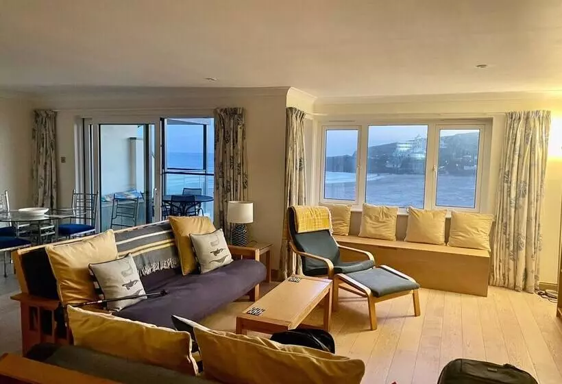 12 Burgh Island Causeway
