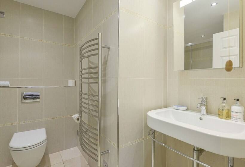 12 Burgh Island Causeway