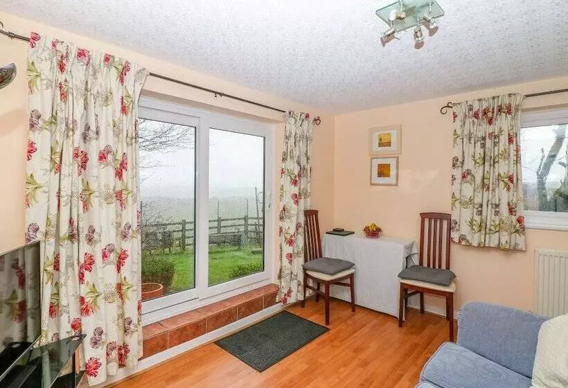 Bretton Mount Studio Flat