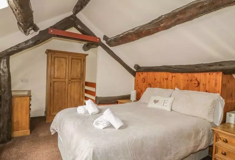 Cottage 1