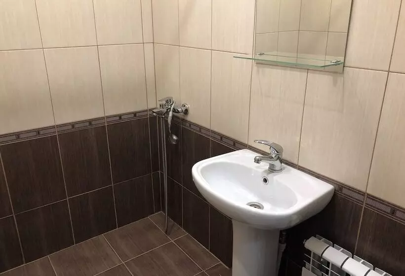 Guest House Milana   Hostel