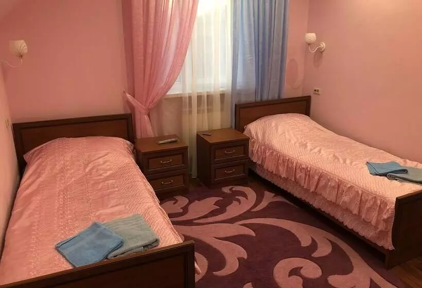 Guest House Milana   Hostel