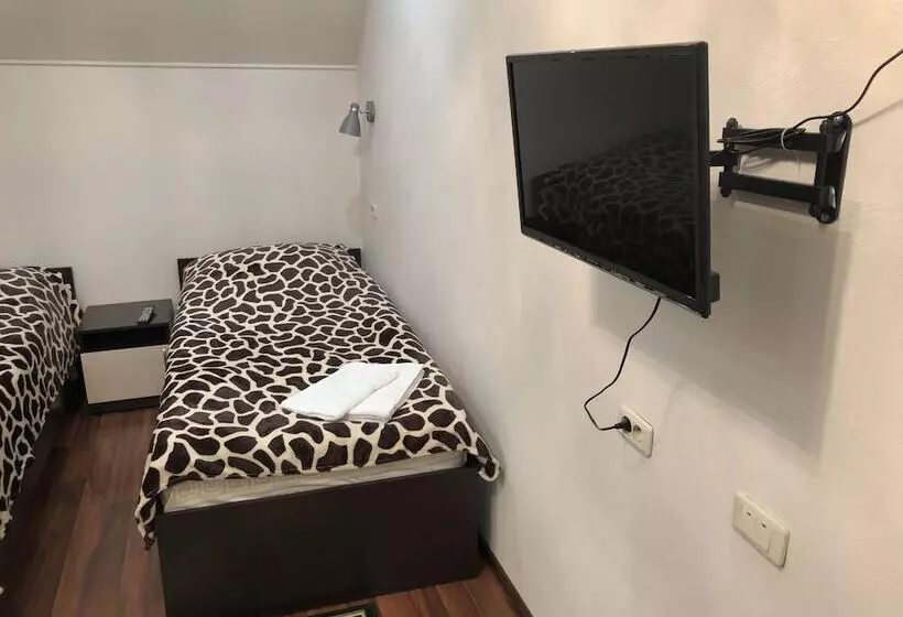 Guest House Milana   Hostel