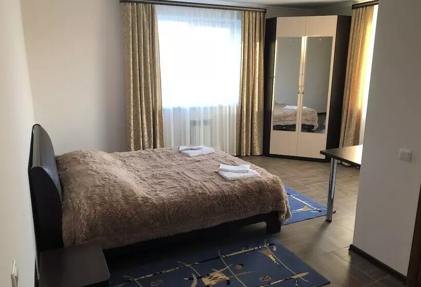 Guest House Milana   Hostel