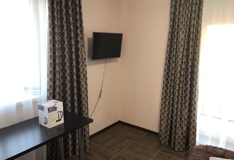 Guest House Milana   Hostel