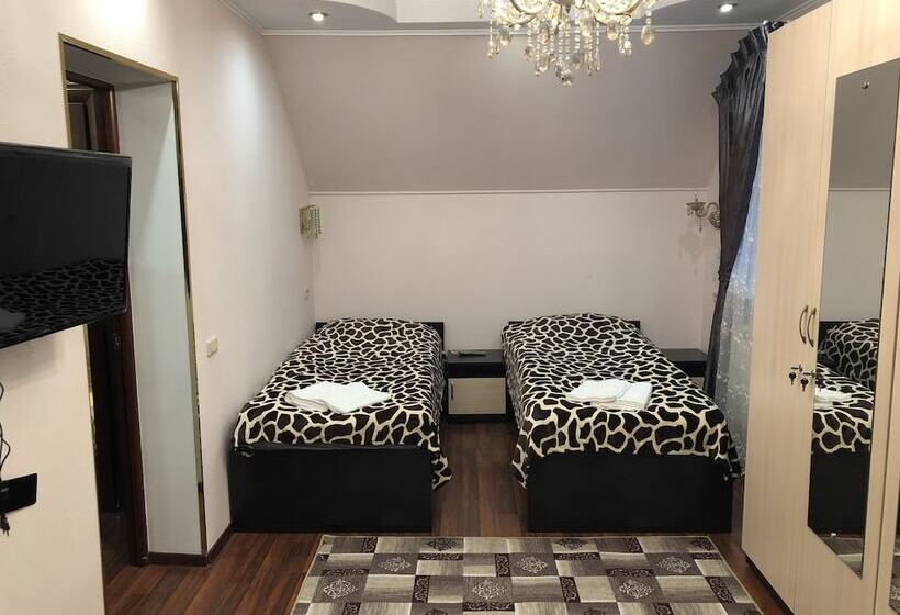 Guest House Milana   Hostel