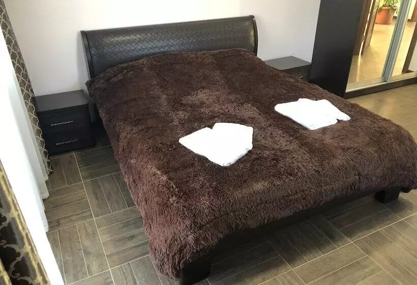 Guest House Milana   Hostel