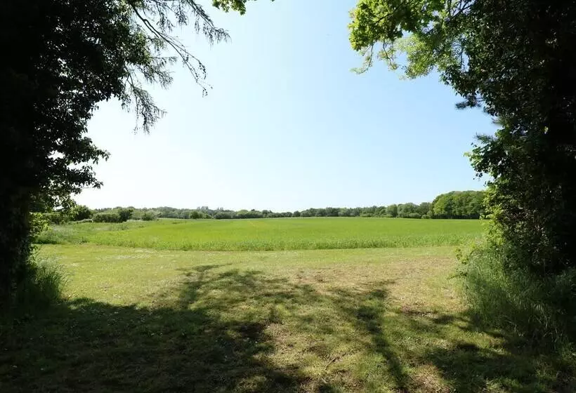 Hadleigh Farm Cottage
