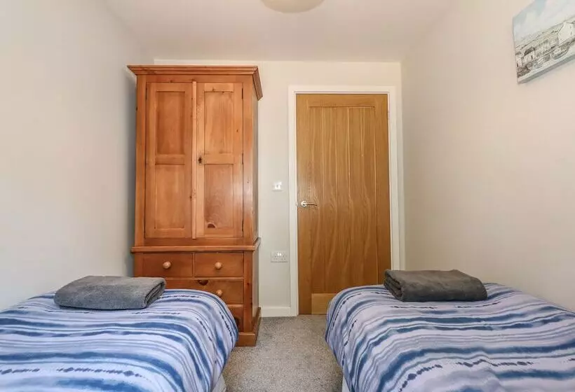 Hadleigh Farm Cottage