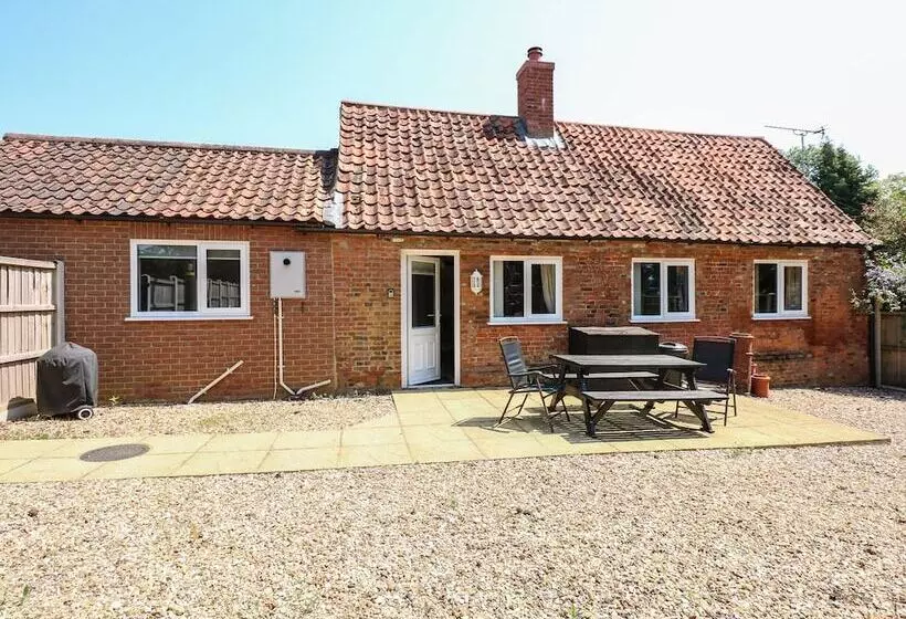 Hadleigh Farm Cottage