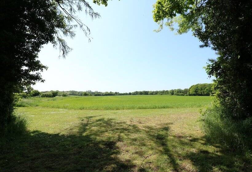 Hadleigh Farm Cottage
